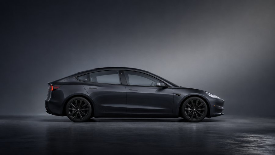 Tesla Model 3 side profile